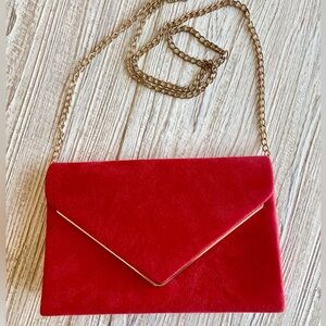 Red Faux Suede Shoulder Bag w/ Gold Chain Strap